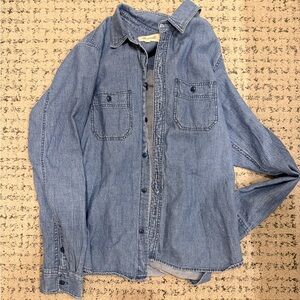 Madewell Light Blue Casual Button Down Shirt